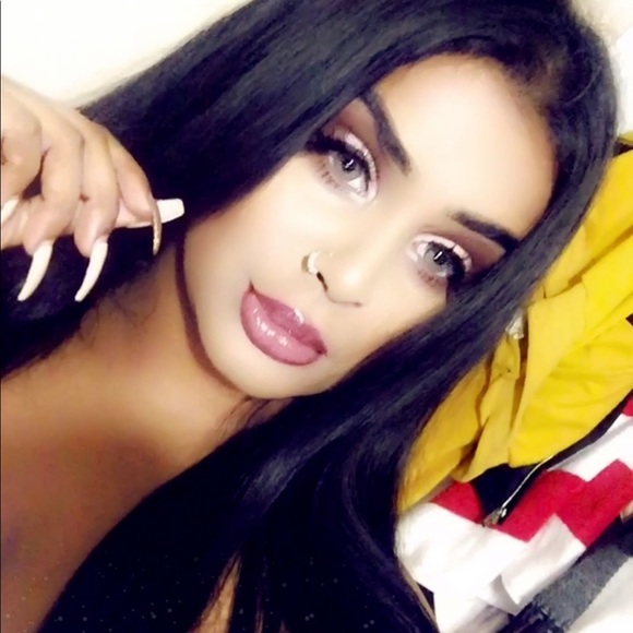 Meet your Posher, Kim - Picture 1 of 1